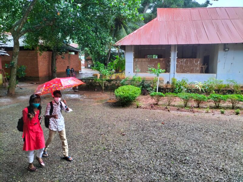 പ്രമാണം:BS21 TVM 44008 3.jpg