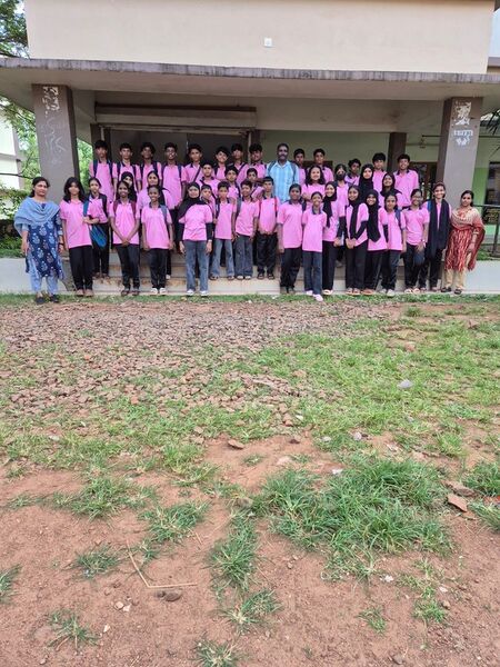 പ്രമാണം:19002 lk23.jpg