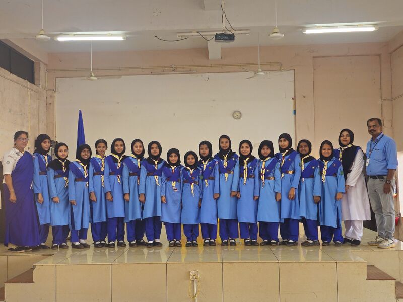 പ്രമാണം:19862 scout n guide 1.jpg