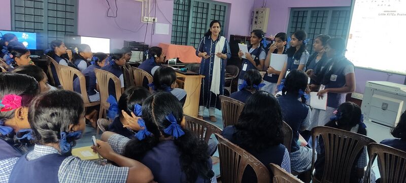 പ്രമാണം:22076 LK prilim2.resized.jpg