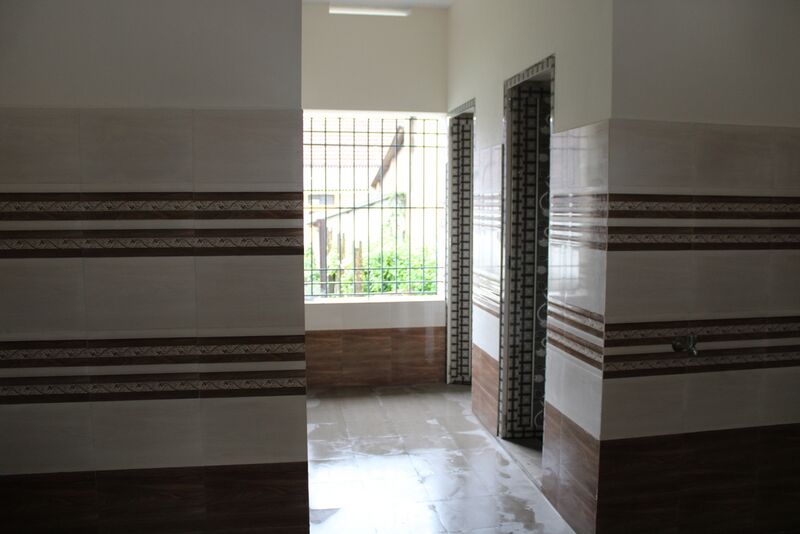 പ്രമാണം:26056 ടോയ് ലറ്റ് ഉദ്ഘാടനം6.JPG