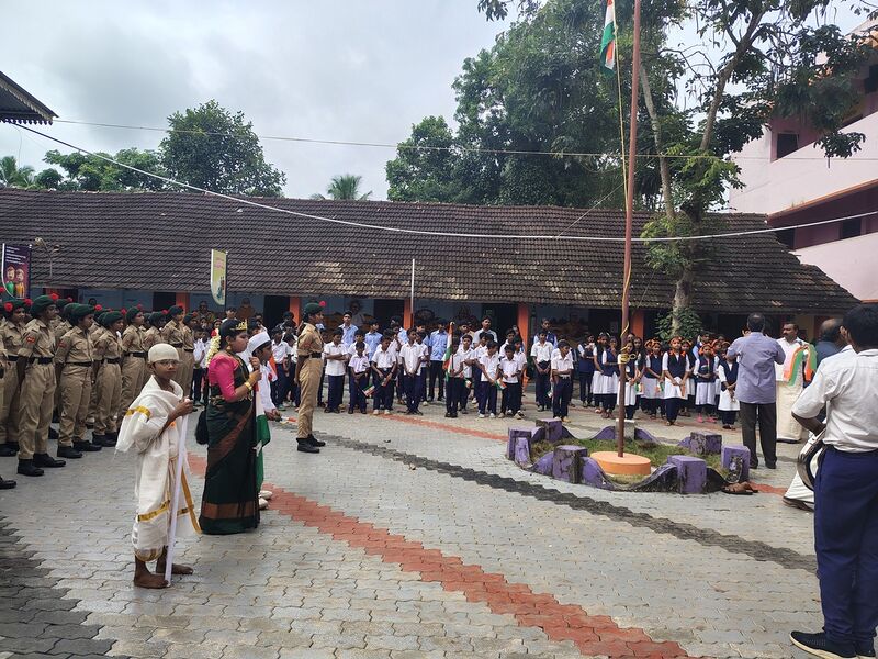 പ്രമാണം:35026 ss22.jpg