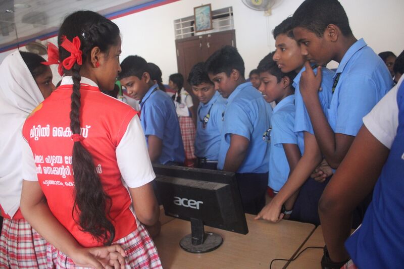 പ്രമാണം:41068 freedom fest exhibition21.JPG