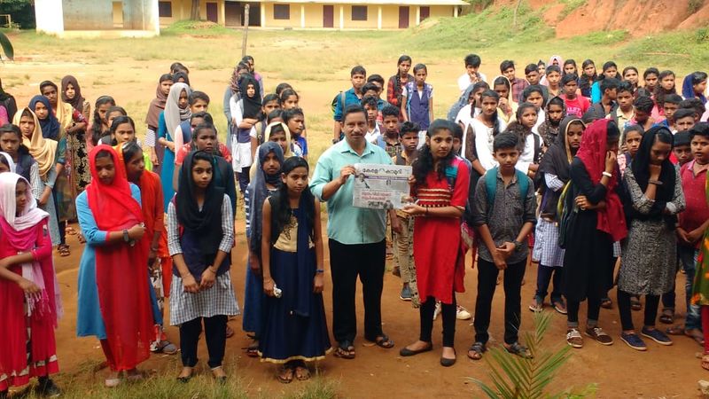 പ്രമാണം:IMGinaguration of readers club(1) (copy).jpg