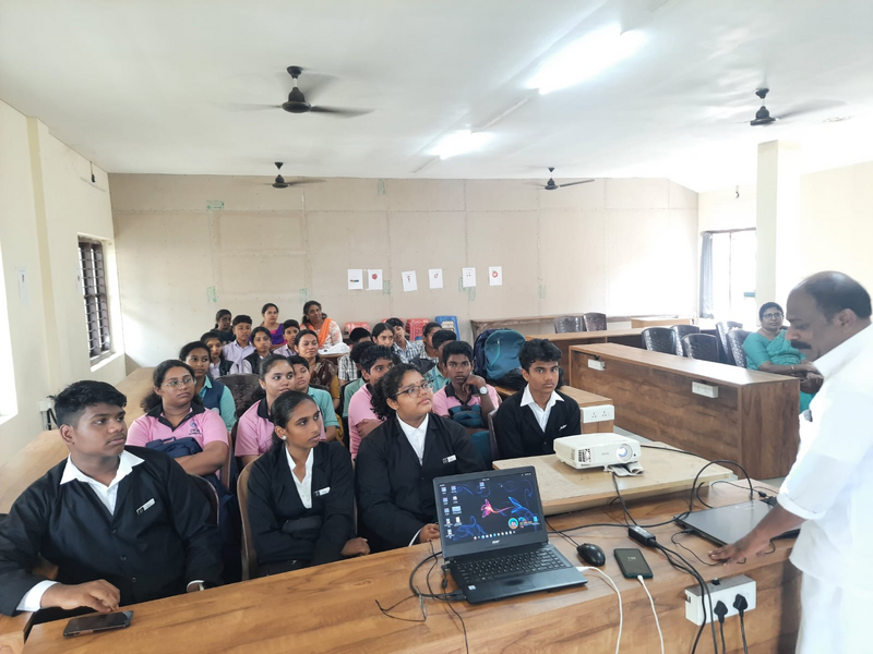 പ്രമാണം:LK Unit Visit 2.png