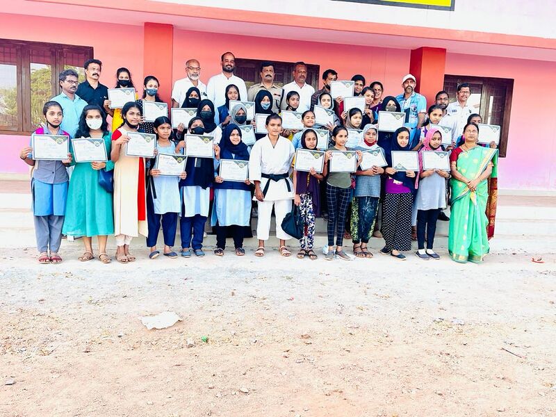 പ്രമാണം:11453 k09.jpg