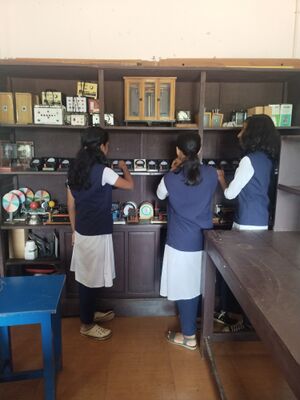 17083 biology lab.jpg