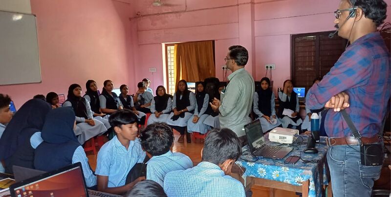 പ്രമാണം:18065HITEC-KITECOMPUTER TRAINING.jpg