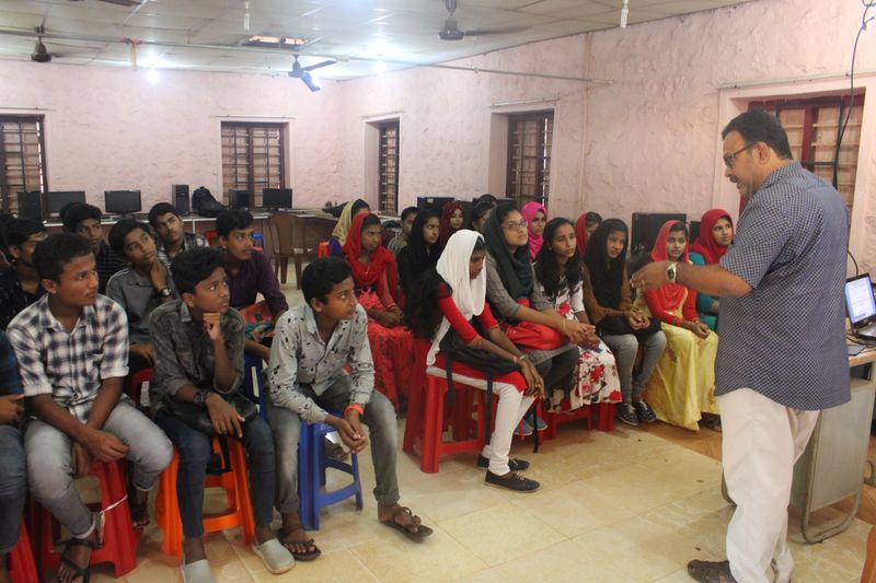 പ്രമാണം:39006 lk12.JPG