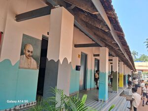 41515 SCHOOL BUILDING.jpg