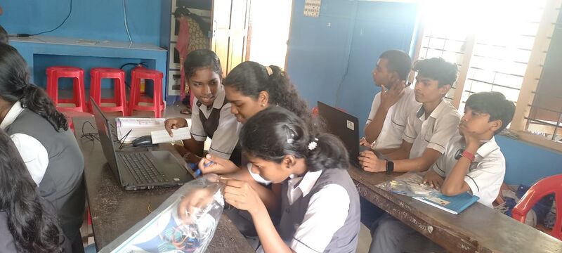 പ്രമാണം:44047 .jpeg