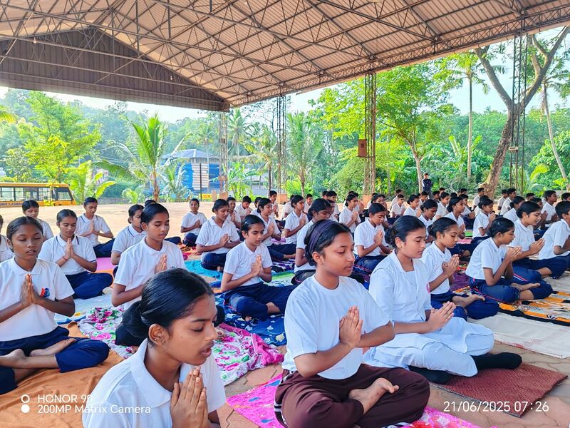 പ്രമാണം:BS TVM 44066 106c.jpeg