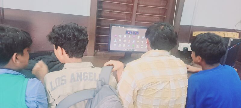 പ്രമാണം:Drcmlp installation fest 82.jpg