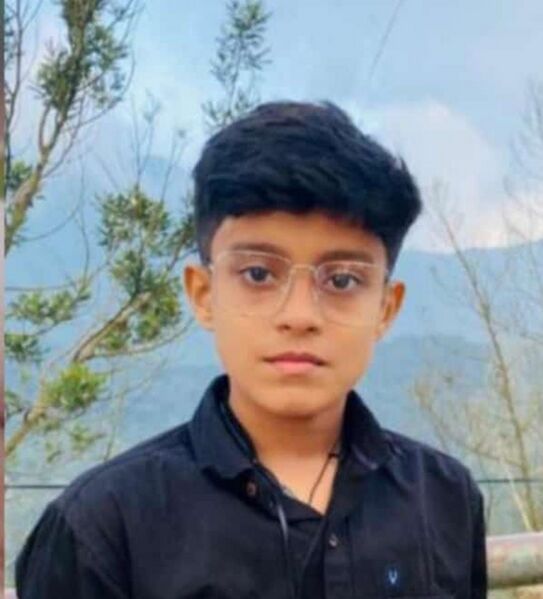 പ്രമാണം:14028 santhanu.jpg