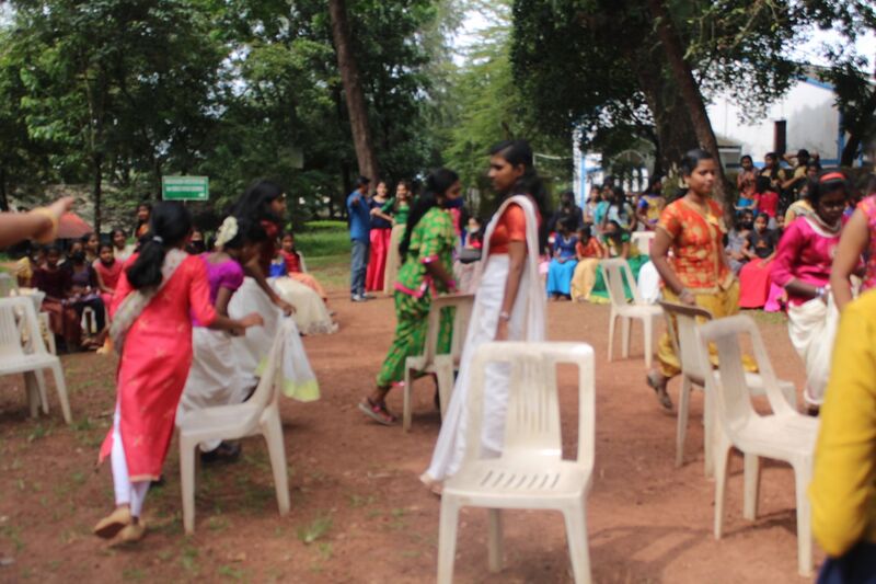 പ്രമാണം:33070 ojnam22 16.jpeg