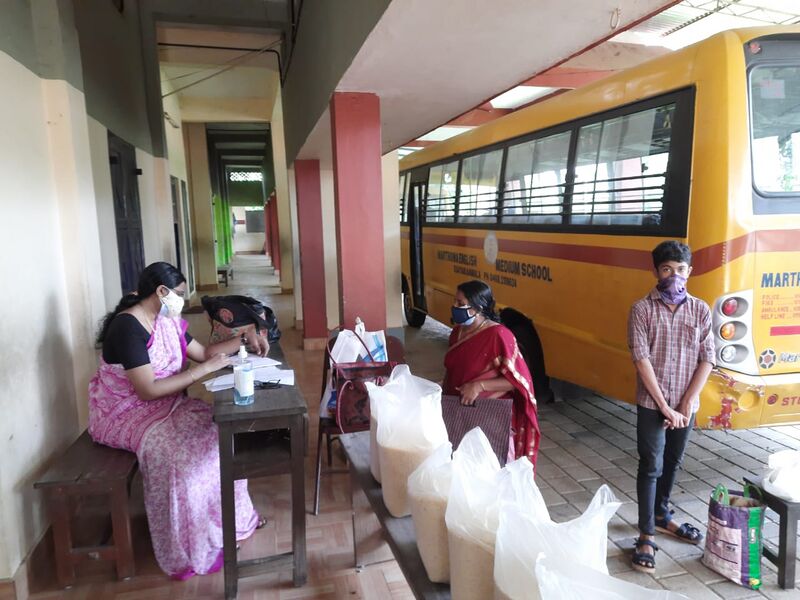 പ്രമാണം:37001 kit1.jpeg