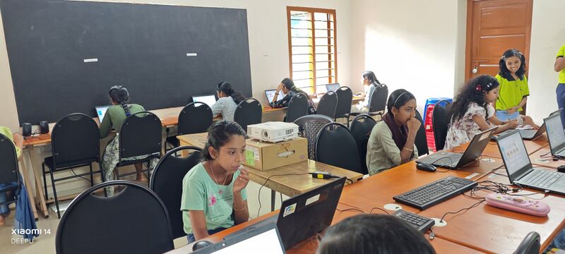 പ്രമാണം:42027 lktsexam3.jpeg