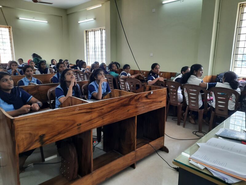 പ്രമാണം:42042 election3.jpg