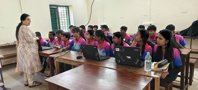 പ്രമാണം:43038 Preliminary camp 1.jpg