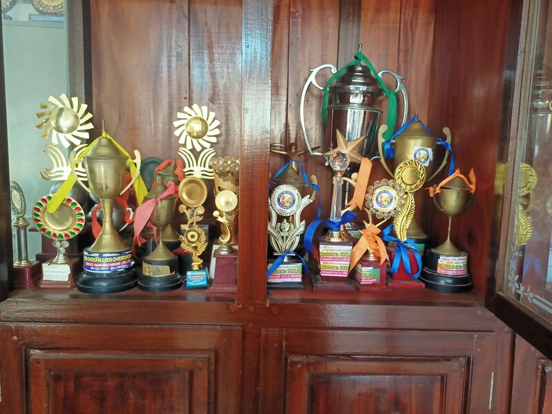 പ്രമാണം:44018 sk7.jpg