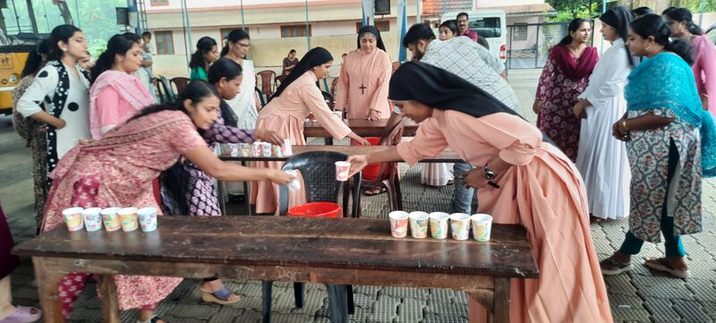 പ്രമാണം:47026-STGHSSV-Trs Onam3.jpg