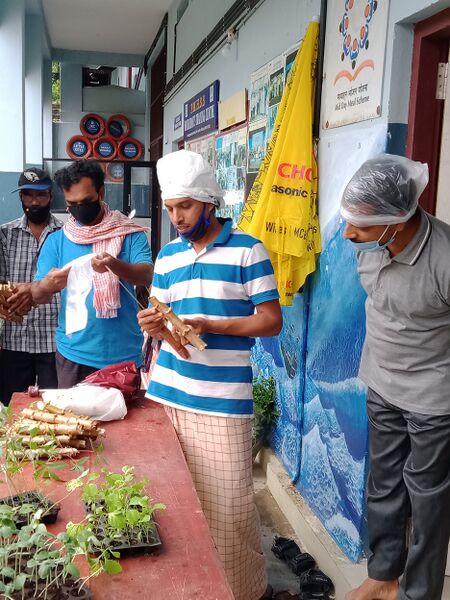 പ്രമാണം:47045-KARSHAKA DINAM 6.jpg