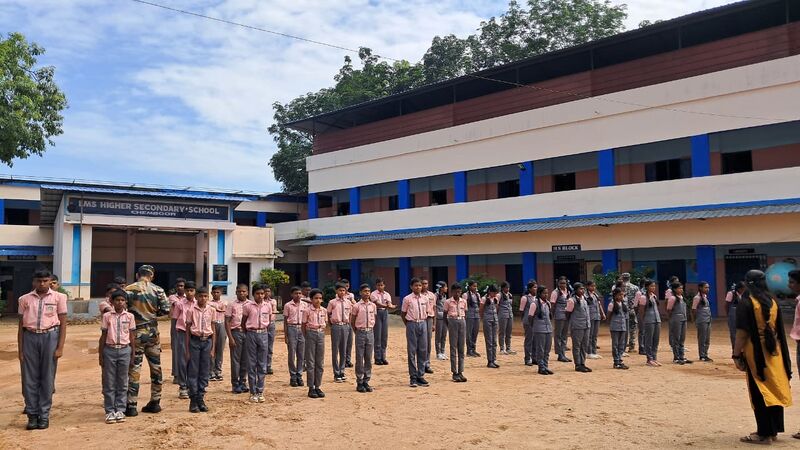 പ്രമാണം:BS TVM 44066 lahasch.jpeg