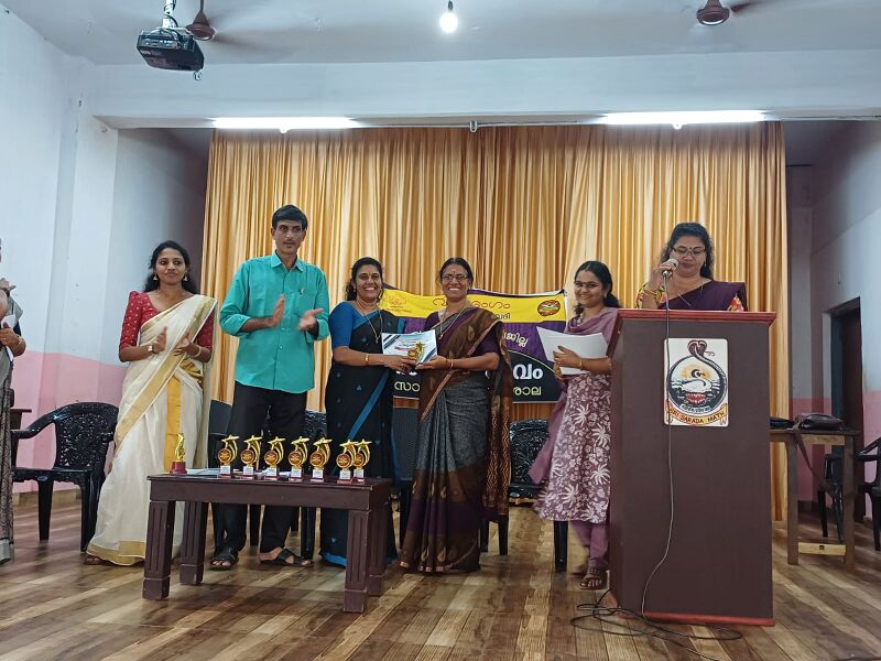 പ്രമാണം:22076 vidyarangam 2025.jpg