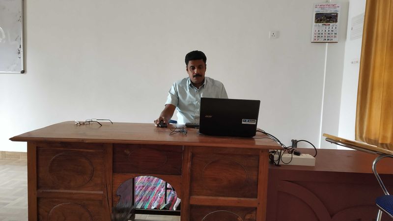 പ്രമാണം:30065 166 hm.jpg