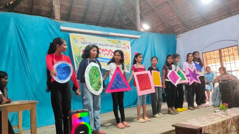 പ്രമാണം:34041 padanol6.jpg