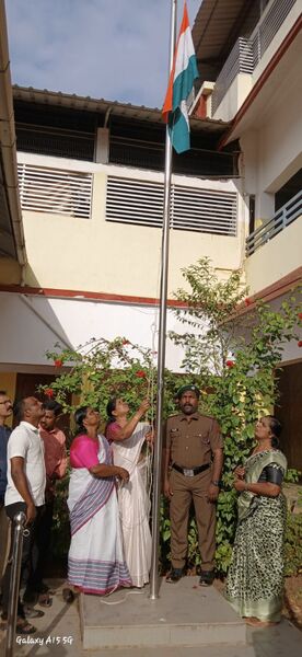 പ്രമാണം:44018 rd 4.jpg