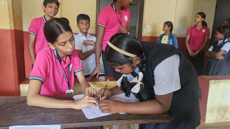 പ്രമാണം:45027 election4.jpg