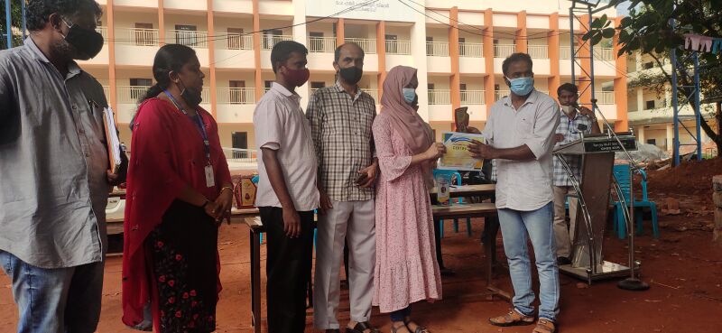 പ്രമാണം:48052 arabic 05.jpg