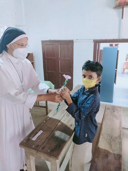 പ്രമാണം:BS21 KTM 32219 4.jpg