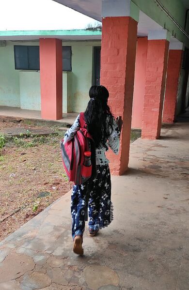 പ്രമാണം:BS21 TVM 44070 1.jpg