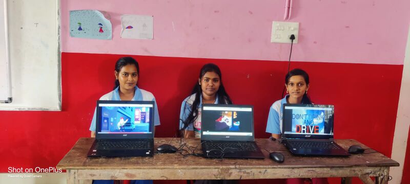 പ്രമാണം:BS25 TVM 42014 4.jpg