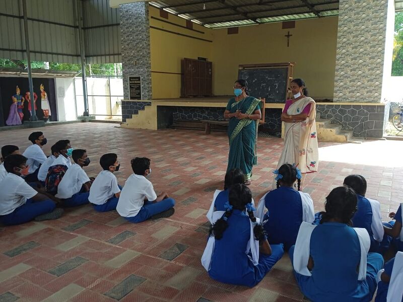 പ്രമാണം:Clubs@mihs35052 22 (6).jpeg