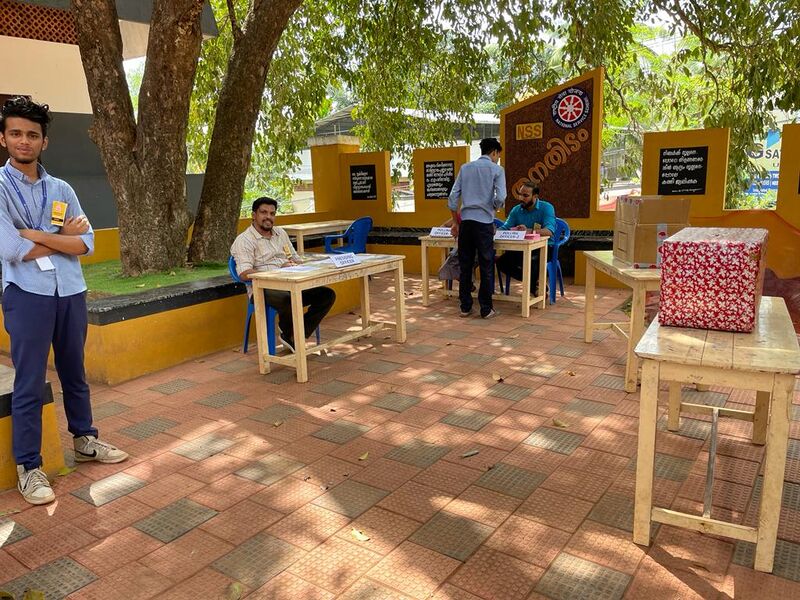 പ്രമാണം:SNTD22 KKD 47110 VOTE4.jpeg