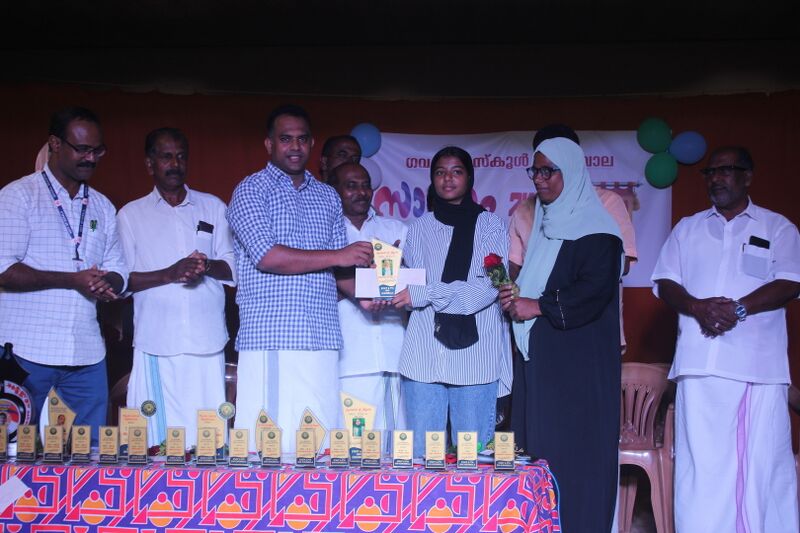 പ്രമാണം:15088 SSLC 2024 fairoosa.JPG