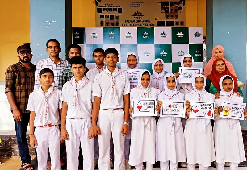 പ്രമാണം:18103 BLOOD DONATION 24-25.jpg