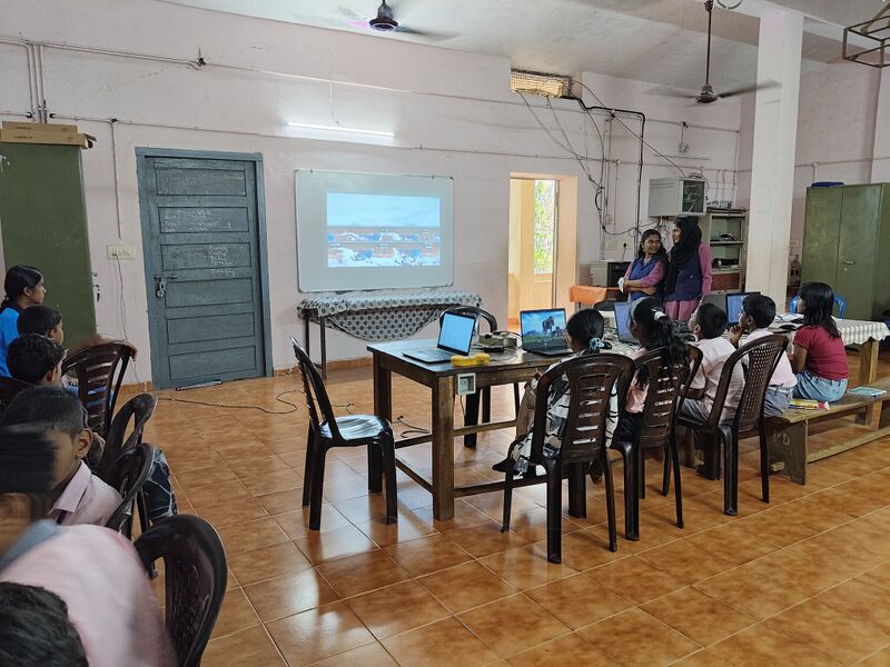 പ്രമാണം:21068 pkd camp lk 2.jpg