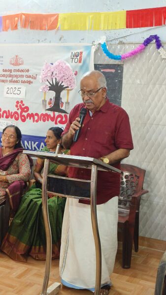 പ്രമാണം:21073 PKD Praveshanolsavam 25.jpg