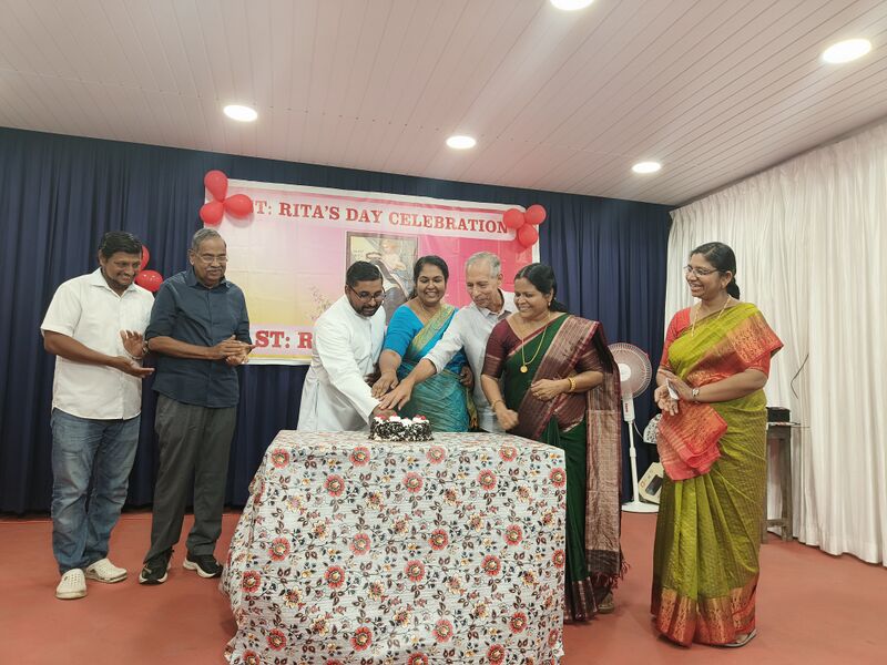 പ്രമാണം:26093 ST.ritas feast.jpg