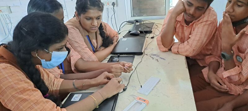 പ്രമാണം:36035 aur2.jpg