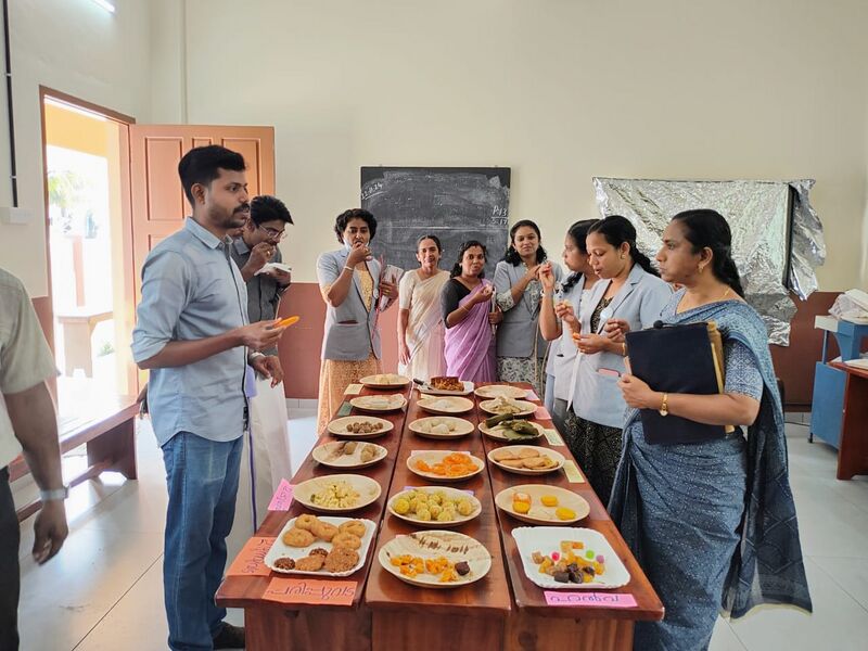 പ്രമാണം:Food Fest LP.jpg