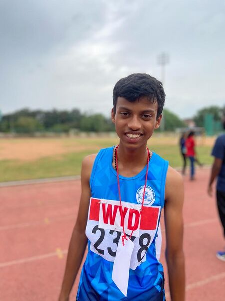 പ്രമാണം:15051 winston 1.jpg