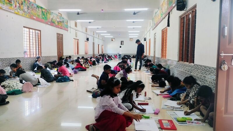 പ്രമാണം:20039 niravasantam.jpg