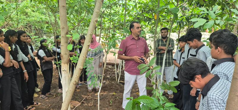 പ്രമാണം:21124-environment day 9.jpg