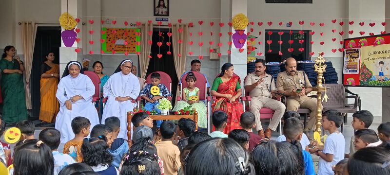 പ്രമാണം:22267 2025 1.jpg