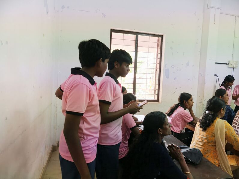 പ്രമാണം:25033 AIclass.jpg